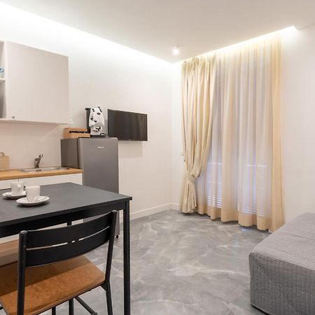 La Maison Di Tina Nápoly Kültér fotó